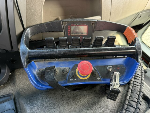 Renault Premium Lander Pritsche mit Kran FASSI - Crane truck, Dropside/ Flatbed truck: picture 2 Renault Premium Lander Pritsche mit Kran FASSI - Crane truck, Dropside/ Flatbed truck: picture 2