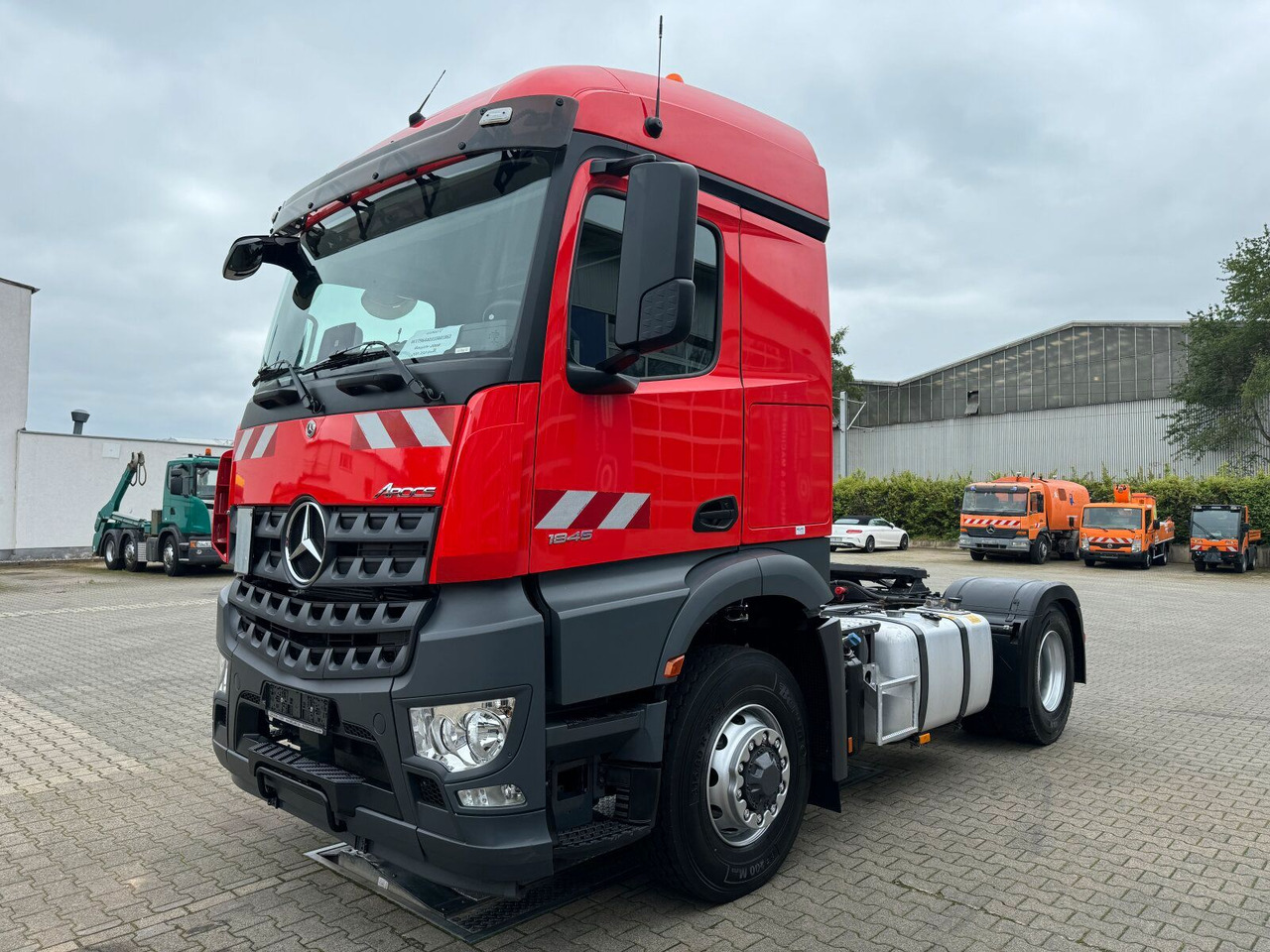 Mercedes-Benz Arocs 1845 LS 4x4 HAD *Kipphyd. Euro6 Blatt/Luft - Tractor unit: picture 2 Mercedes-Benz Arocs 1845 LS 4x4 HAD *Kipphyd. Euro6 Blatt/Luft - Tractor unit: picture 2