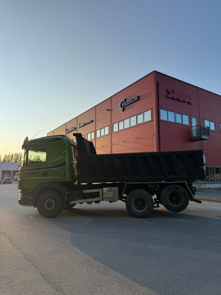 SCANIA 124G.400 - Tipper: picture 4 SCANIA 124G.400 - Tipper: picture 4
