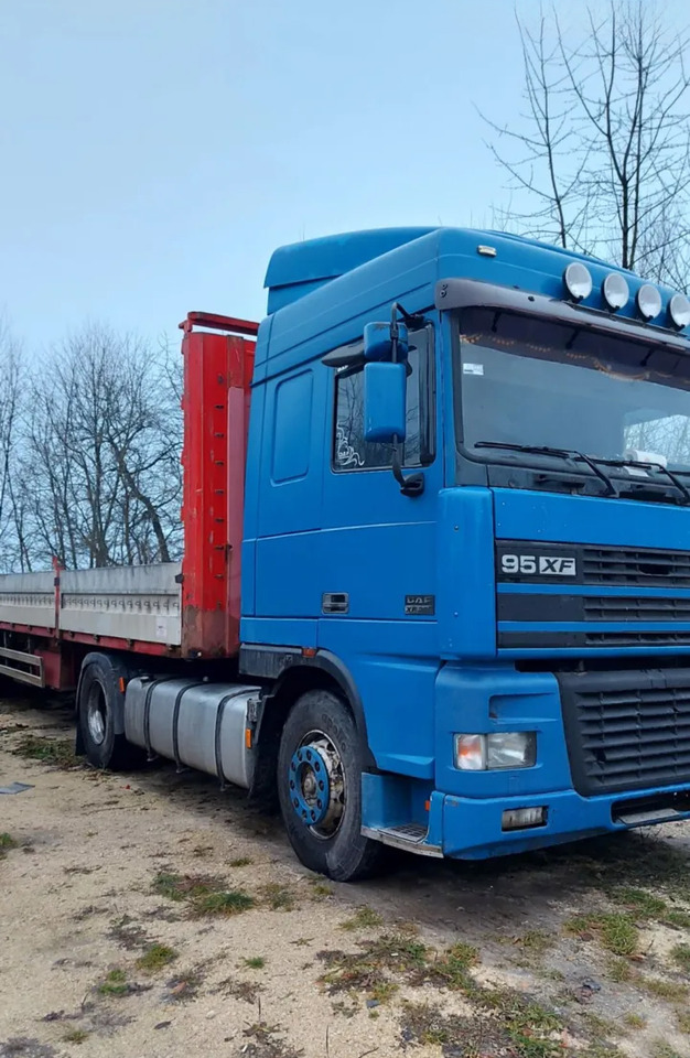 DAF XF95.380 - Tractor unit: picture 1 DAF XF95.380 - Tractor unit: picture 1