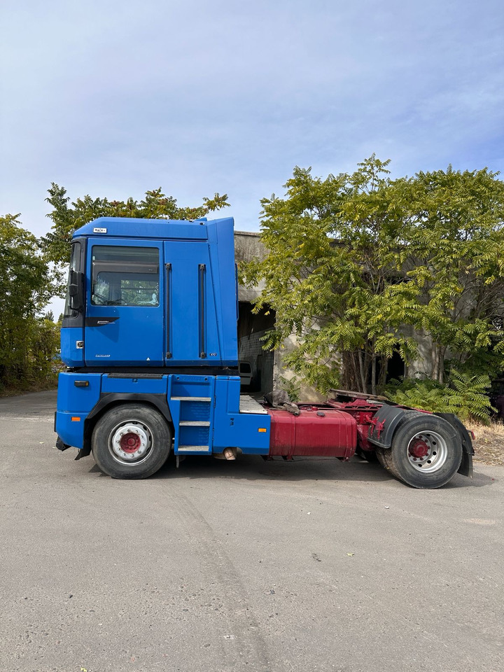RENAULT Magnum 470 | ID1613S - Tractor unit: picture 4 RENAULT Magnum 470 | ID1613S - Tractor unit: picture 4