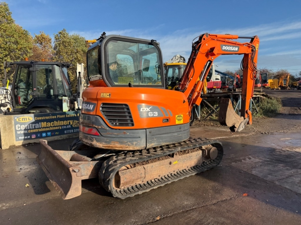 Doosan DX 63-3 - Mini excavator: picture 3 Doosan DX 63-3 - Mini excavator: picture 3
