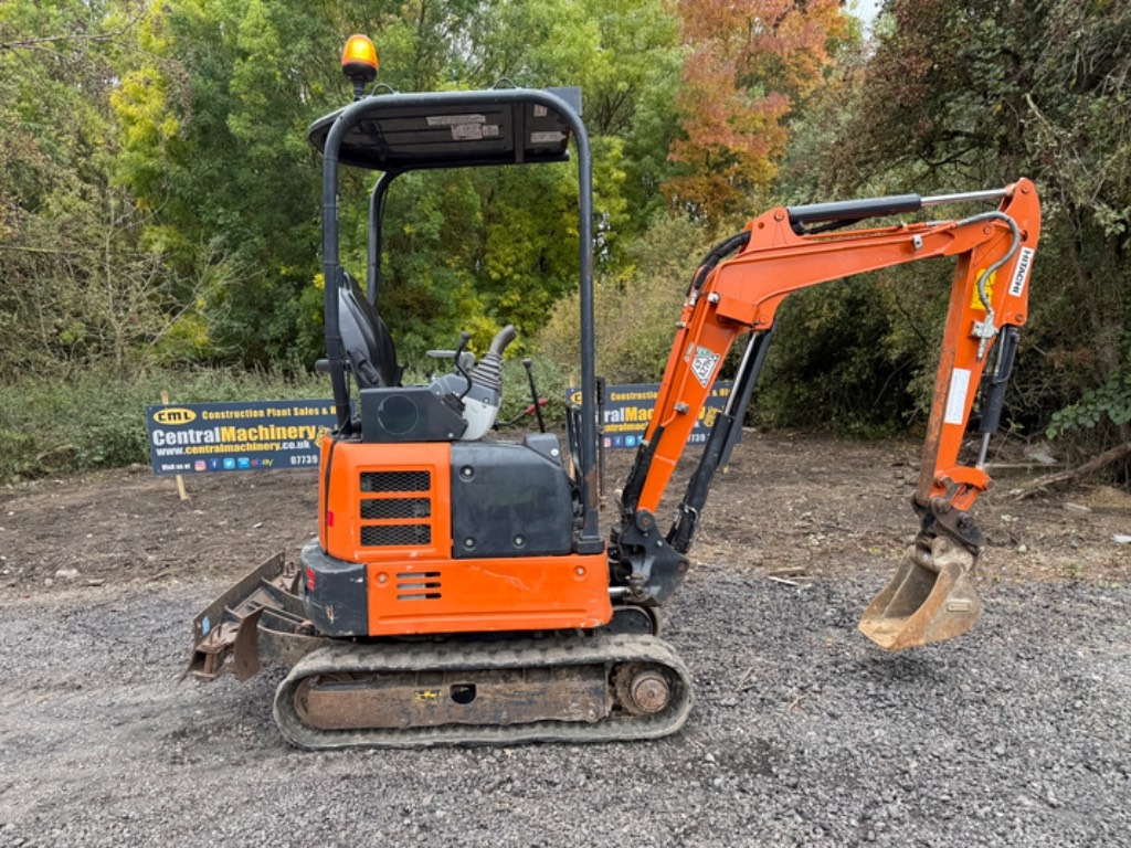 Hitachi ZX 19 U-6 - Mini excavator: picture 1 Hitachi ZX 19 U-6 - Mini excavator: picture 1