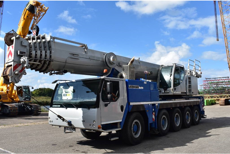 Liebherr LTM 1095-5.1 - All terrain crane: picture 2 Liebherr LTM 1095-5.1 - All terrain crane: picture 2