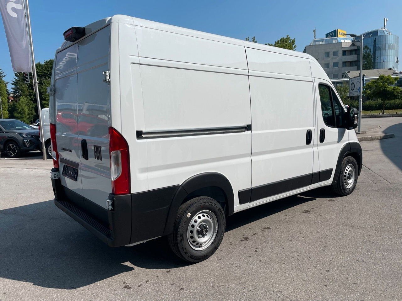 Fiat Ducato 30L L2H2 120 Kastenwagen 2025 - Small van: picture 3 Fiat Ducato 30L L2H2 120 Kastenwagen 2025 - Small van: picture 3