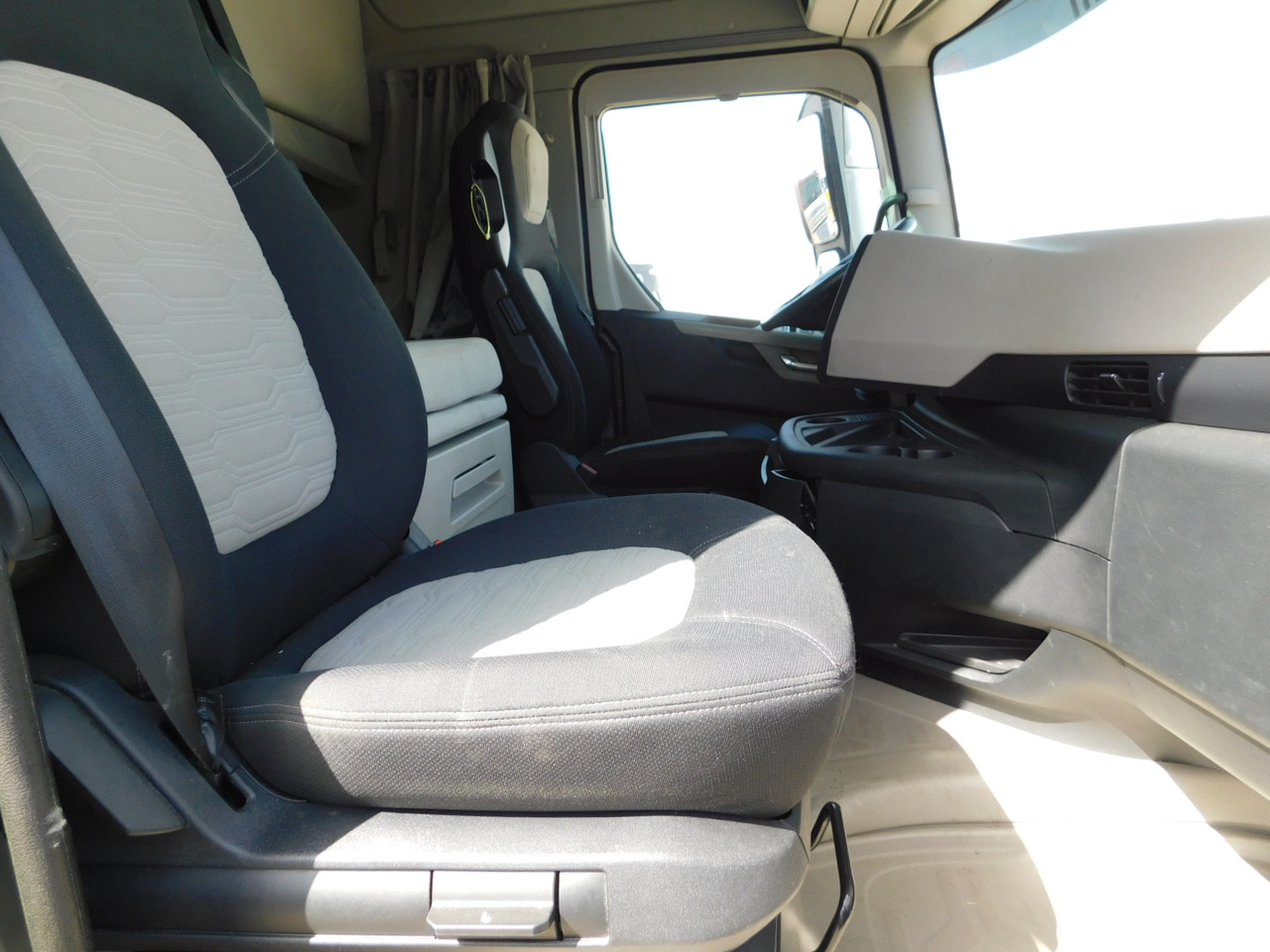 Ford F max chk1 - Tractor unit: picture 5 Ford F max chk1 - Tractor unit: picture 5