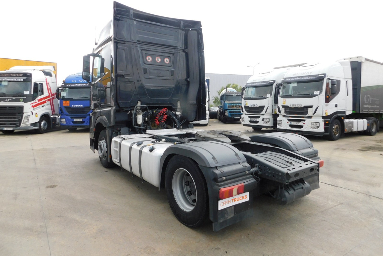Mercedes Actros - Tractor unit: picture 4 Mercedes Actros - Tractor unit: picture 4