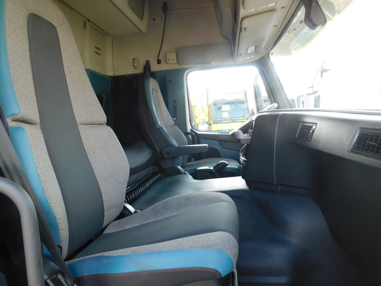 Volvo Fm 450 - Tractor unit: picture 5 Volvo Fm 450 - Tractor unit: picture 5