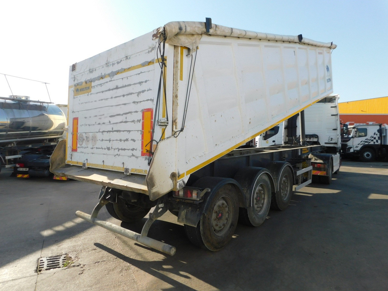 Wielton Nw 3 - Tipper semi-trailer: picture 3 Wielton Nw 3 - Tipper semi-trailer: picture 3