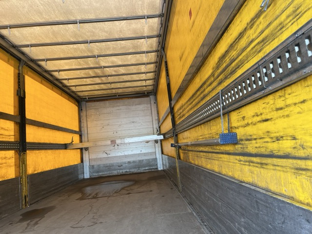 MAN TGL 12.220 4x2 BL Euro6 Klima Luftfeder - Curtainsider truck: picture 4 MAN TGL 12.220 4x2 BL Euro6 Klima Luftfeder - Curtainsider truck: picture 4