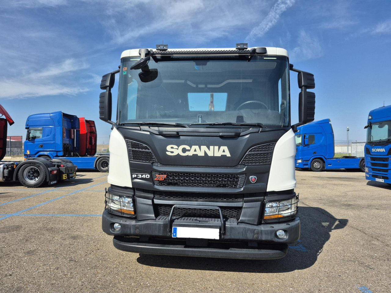 Scania P 340 - Tractor unit: picture 3 Scania P 340 - Tractor unit: picture 3