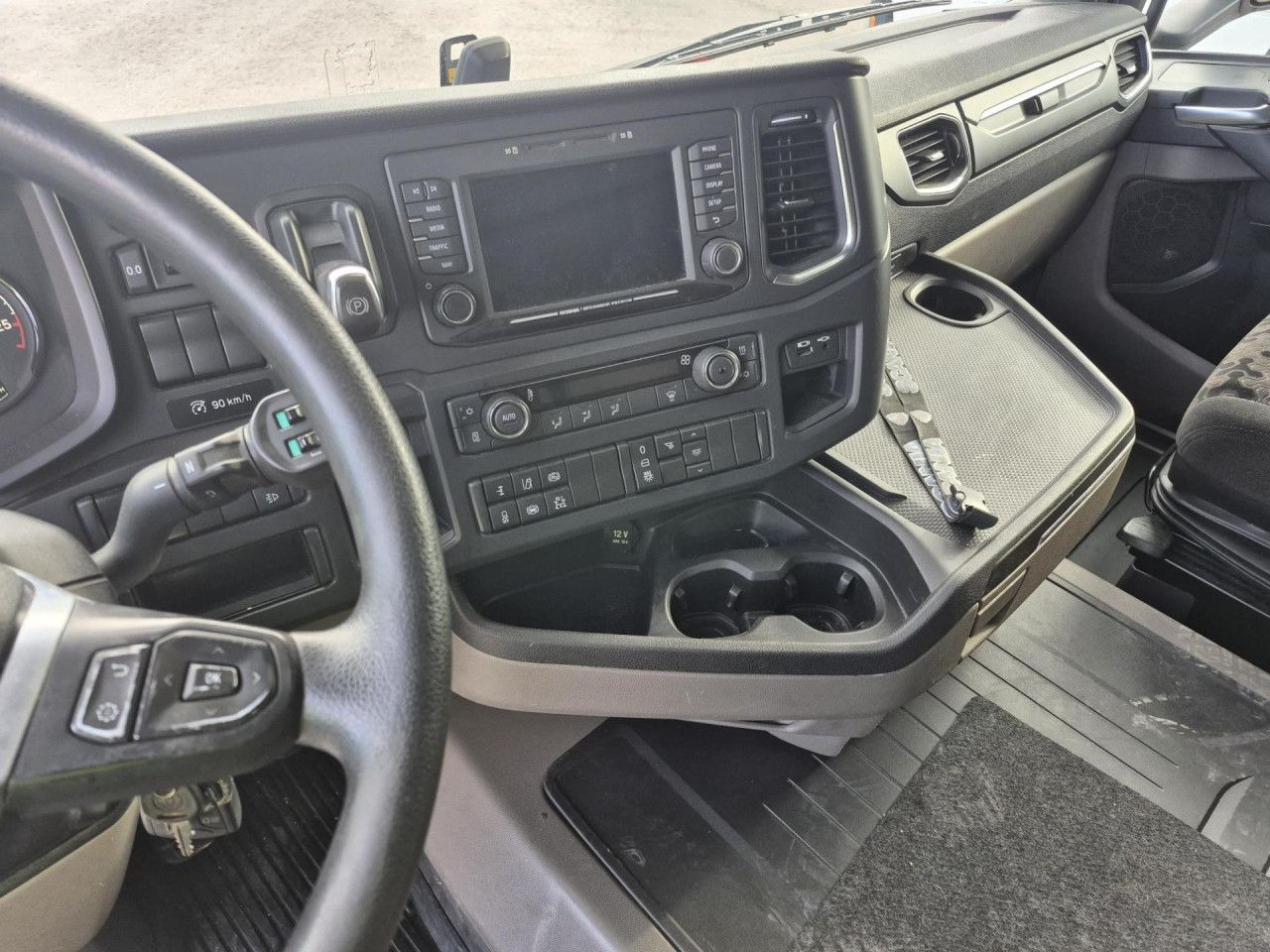 Scania R 500 - Tractor unit: picture 5 Scania R 500 - Tractor unit: picture 5