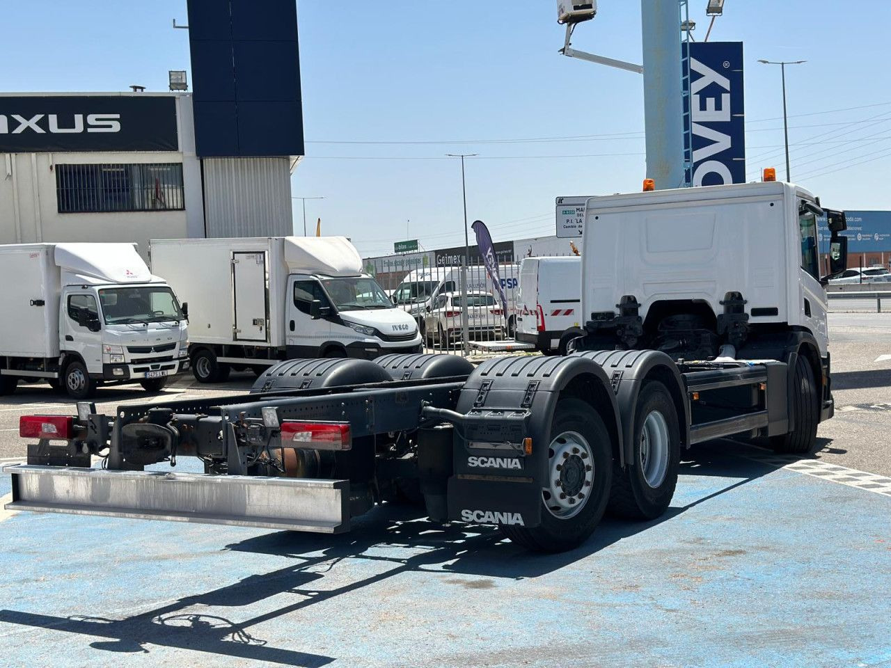 UVES07240005 - Tractor unit: picture 4 UVES07240005 - Tractor unit: picture 4