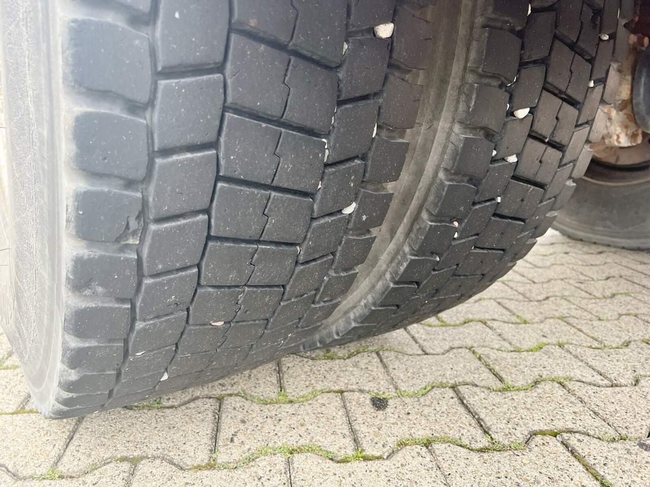 Andere 190 AD 35 4x2 190 AD 35 4x2, Meiller Tele-Absetzer - Skip loader truck: picture 4 Andere 190 AD 35 4x2 190 AD 35 4x2, Meiller Tele-Absetzer - Skip loader truck: picture 4