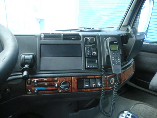 FH New 12-420 4x2 - Cab chassis truck: picture 2 FH New 12-420 4x2 - Cab chassis truck: picture 2