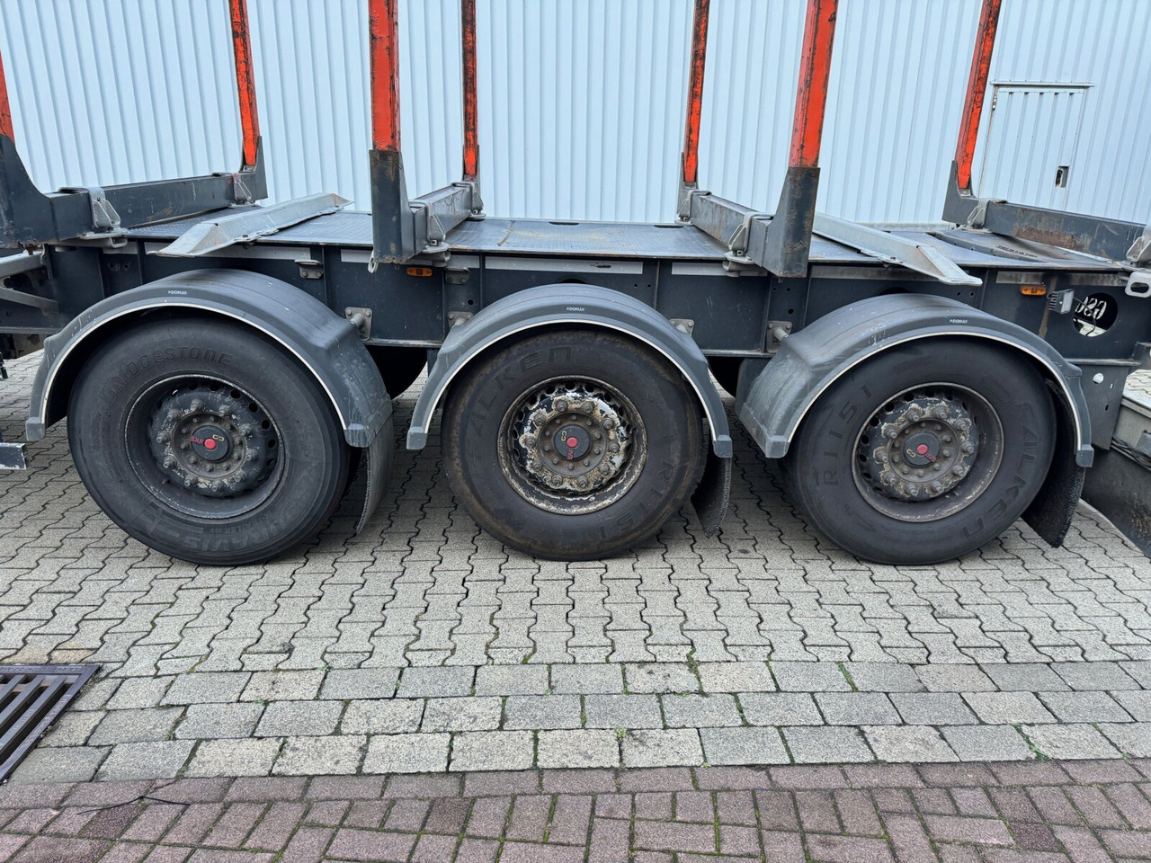 GSODAM GSTB3SL Holzauflieger GSODAM GSTB3SL Holzauflieger, Liftachse - Log semi-trailer: picture 2 GSODAM GSTB3SL Holzauflieger GSODAM GSTB3SL Holzauflieger, Liftachse - Log semi-trailer: picture 2