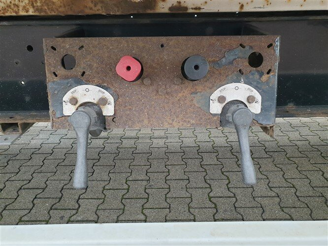 Krone AZW 18 AZW 18 - Container transporter/ Swap body trailer: picture 2 Krone AZW 18 AZW 18 - Container transporter/ Swap body trailer: picture 2