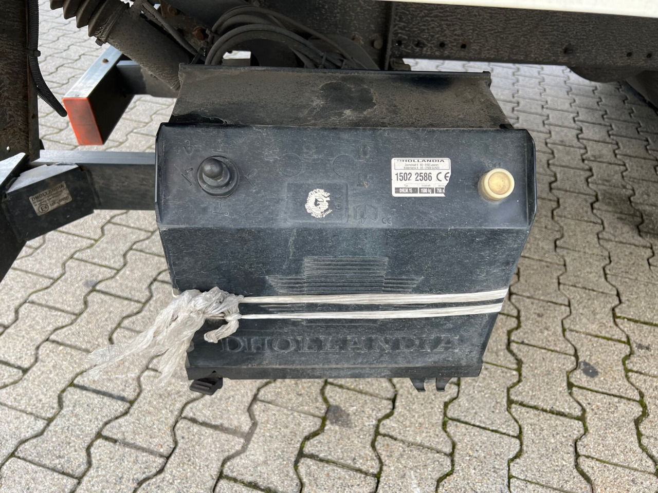 Box truck MAN TGL 12.250/340 4X2 BL TGL 12.250/340 4X2 BL mit Dhollandia LBW, 42 cbm: picture 9