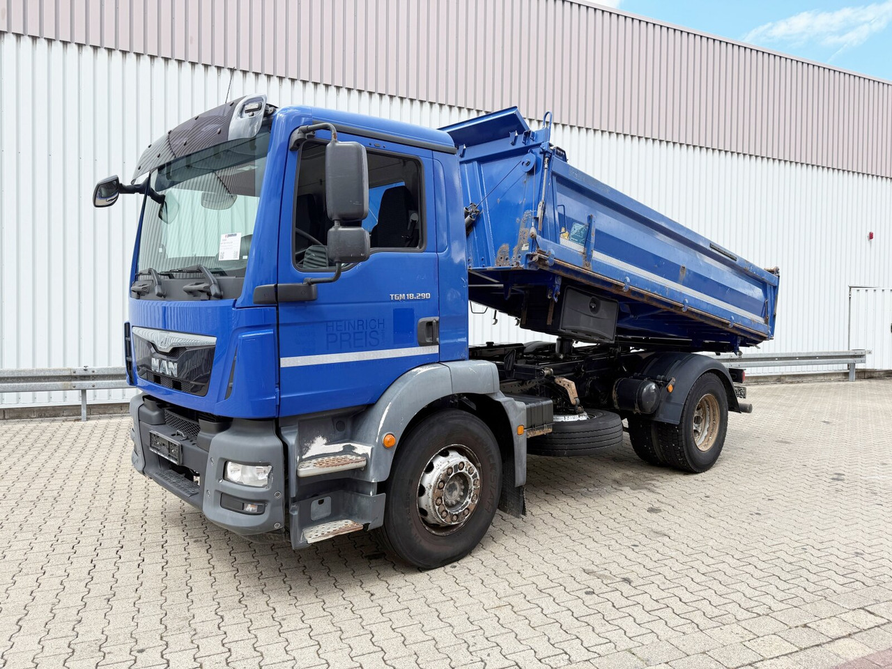 MAN TGM 18.290 4x2 BB TGM 18.290 4x2 BB, Navi - Tipper: picture 1 MAN TGM 18.290 4x2 BB TGM 18.290 4x2 BB, Navi - Tipper: picture 1