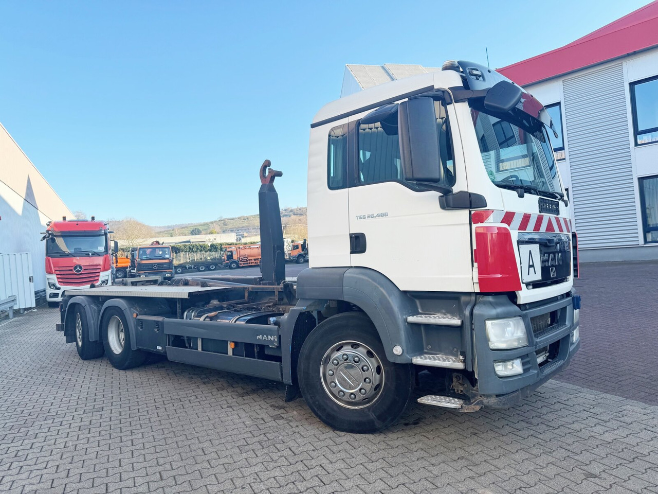 Hook lift truck MAN TGS 26.480 6x2-4 BL TGS 26.480 6x2-4 BL, Lenk-Liftachse, VDL Abrollkipper bis 7m Container: picture 8