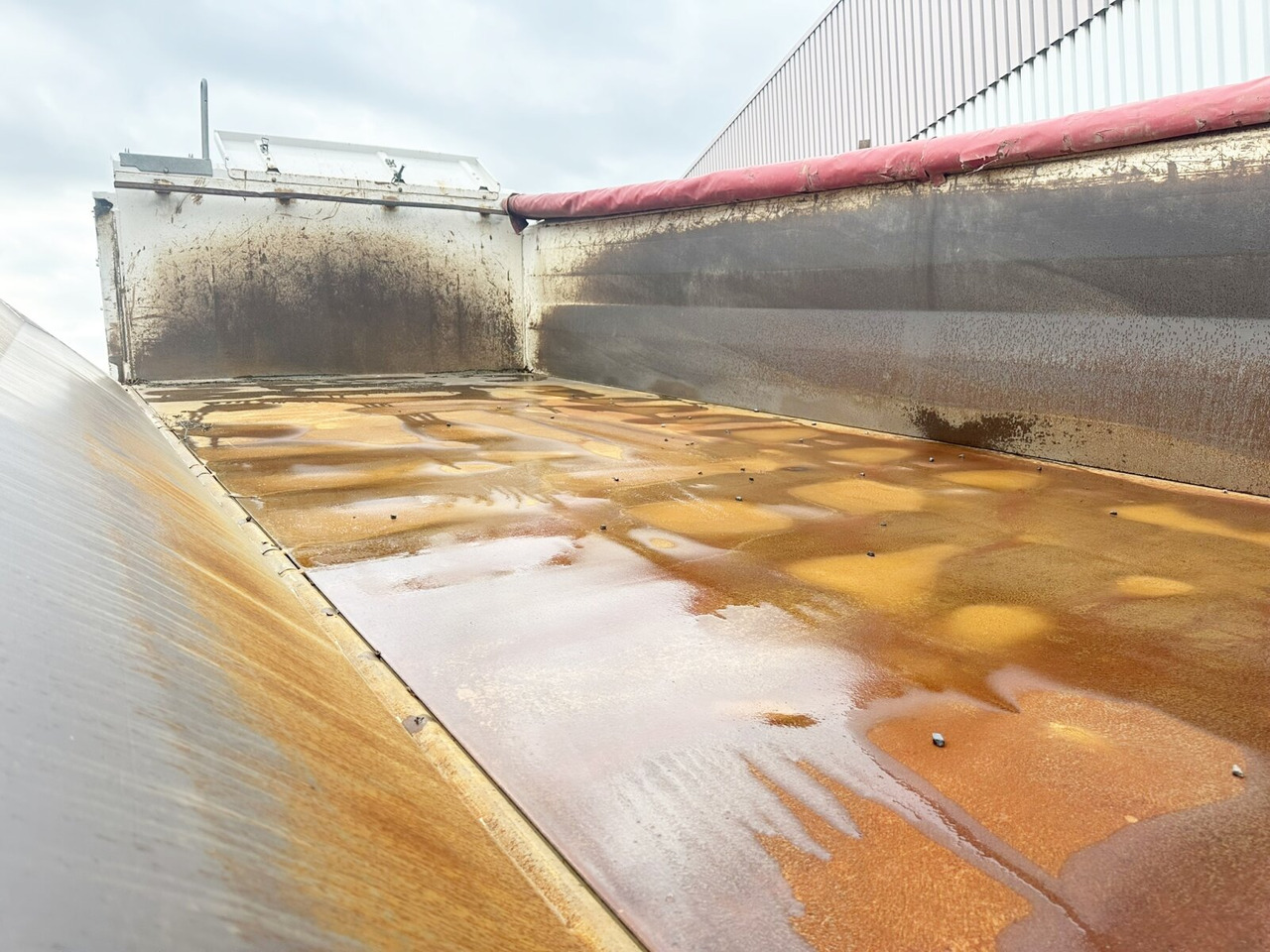 MAN TGS 35.460 8X4 BB TGS 35.460 8X4 BB, Meiller Bordmatik, Rollplane, 13m³ - Tipper: picture 3 MAN TGS 35.460 8X4 BB TGS 35.460 8X4 BB, Meiller Bordmatik, Rollplane, 13m³ - Tipper: picture 3