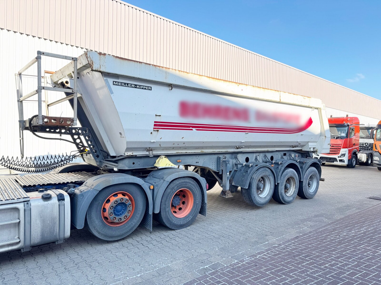 Meiller MHPS 12/27 MHPS 12/27, Stahlmulde ca. 26m³, Liftachse - Tipper semi-trailer: picture 4 Meiller MHPS 12/27 MHPS 12/27, Stahlmulde ca. 26m³, Liftachse - Tipper semi-trailer: picture 4
