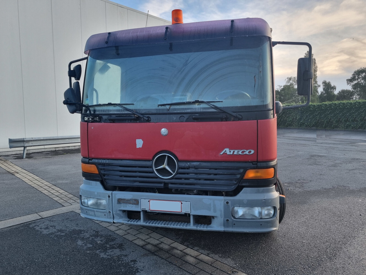Container transporter/ Swap body truck Mercedes-Benz - 1215 4x2: picture 8
