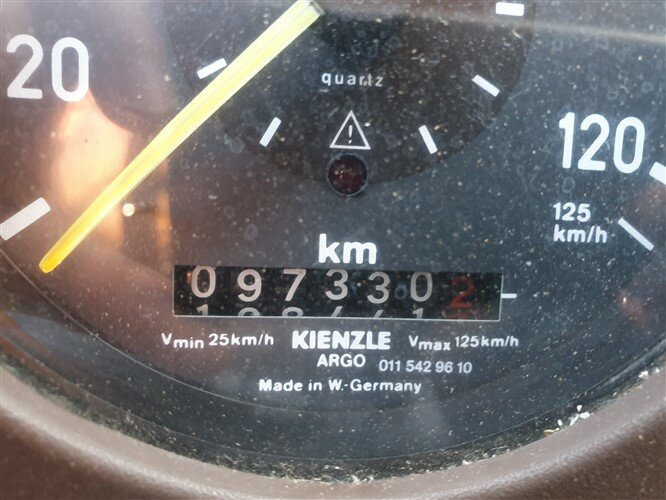 Mercedes-Benz 508 D 4x2 Doka 508 D 4x2 Doka, EX-THW - Curtainsider truck: picture 3 Mercedes-Benz 508 D 4x2 Doka 508 D 4x2 Doka, EX-THW - Curtainsider truck: picture 3