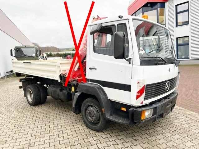 Interior photo 1: Tipper Mercedes-Benz 811 K 4x2 811 K 4x2 Interior photo 1: Tipper Mercedes-Benz 811 K 4x2 811 K 4x2