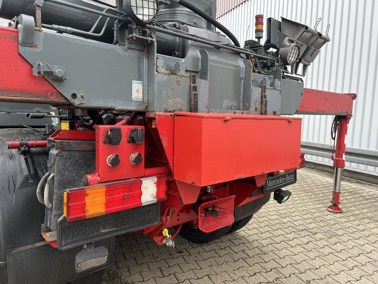 Mercedes-Benz Actros 3346 AK 6x6 Actros 3346 AK 6x6, 134t Anhängelast WSK, Heckkran Fassi F420AXP.26, Funk, Winde - Crane truck: picture 3 Mercedes-Benz Actros 3346 AK 6x6 Actros 3346 AK 6x6, 134t Anhängelast WSK, Heckkran Fassi F420AXP.26, Funk, Winde - Crane truck: picture 3