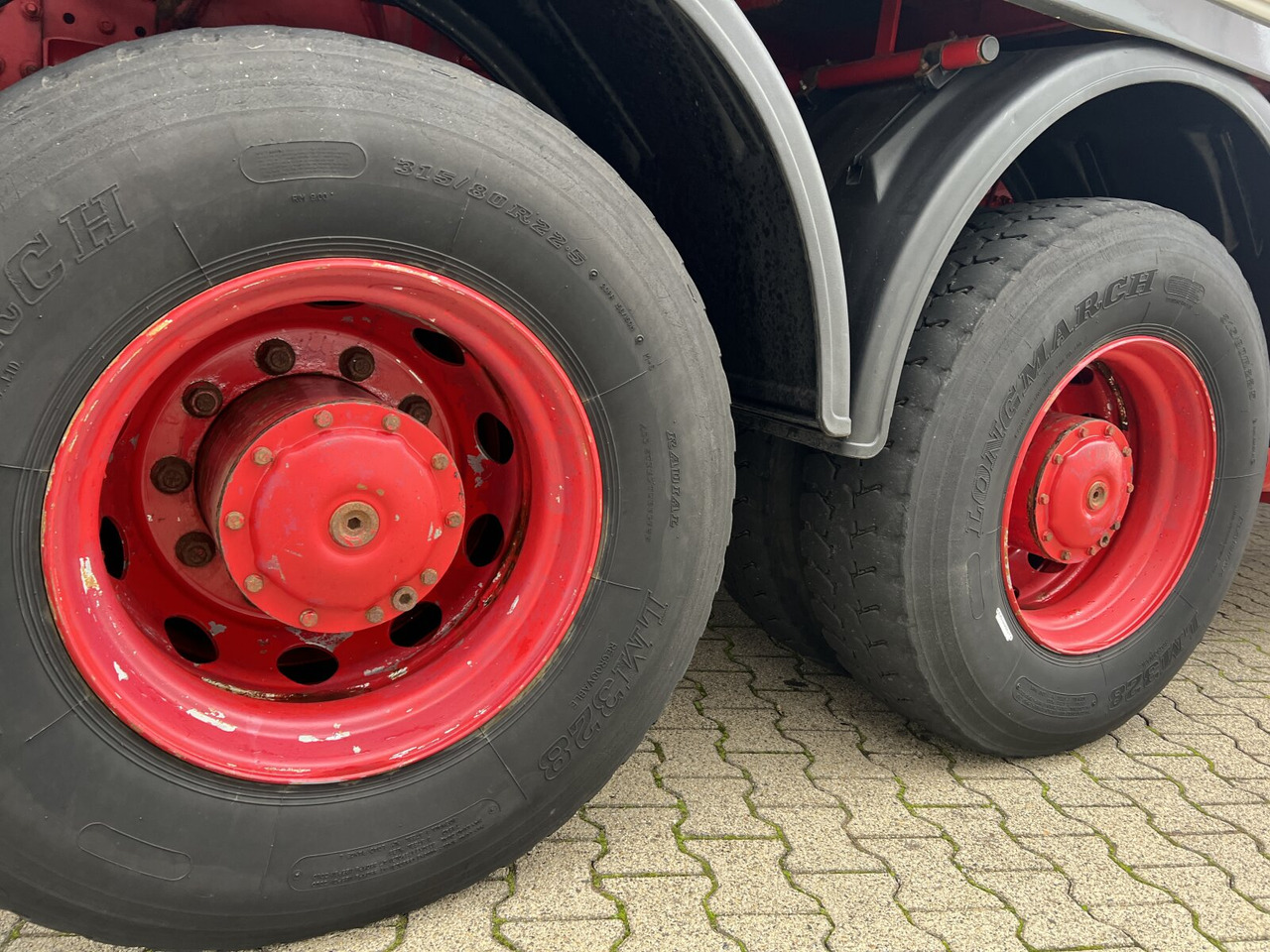 Cab chassis truck Mercedes-Benz Actros 3346 AK 6x6 Actros 3346 AK 6x6: picture 9