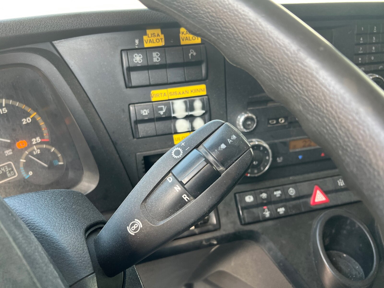 Mercedes-Benz Arocs 2642/45 K 6x4 Arocs 2642/45 K 6x4/33 , Retarder, Motorabtrieb - Hook lift truck: picture 5 Mercedes-Benz Arocs 2642/45 K 6x4 Arocs 2642/45 K 6x4/33 , Retarder, Motorabtrieb - Hook lift truck: picture 5