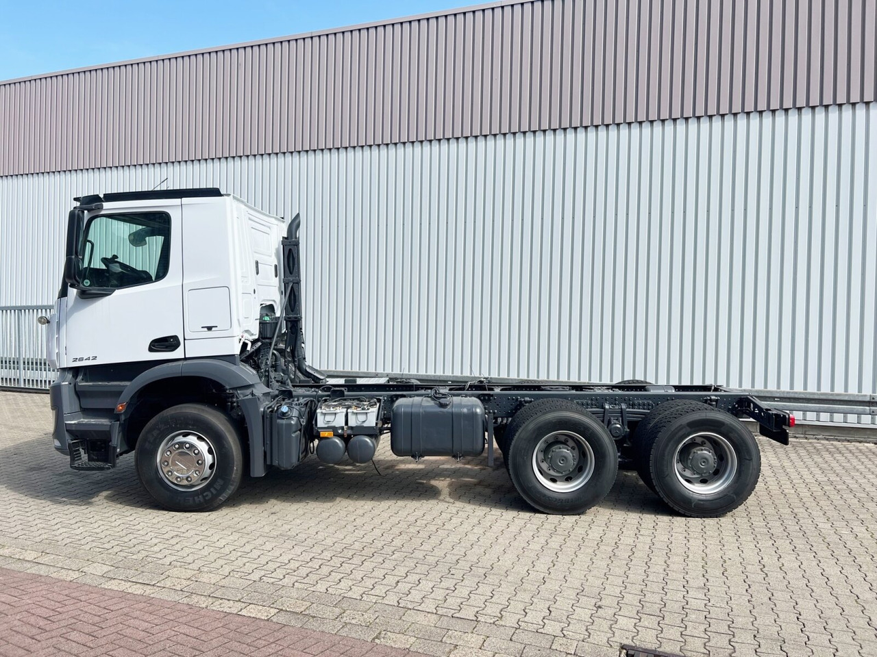 Hook lift truck Mercedes-Benz Arocs 2642 K 6x4 Arocs 2642 K 6x4/33 , Retarder, Motorabtrieb: picture 13