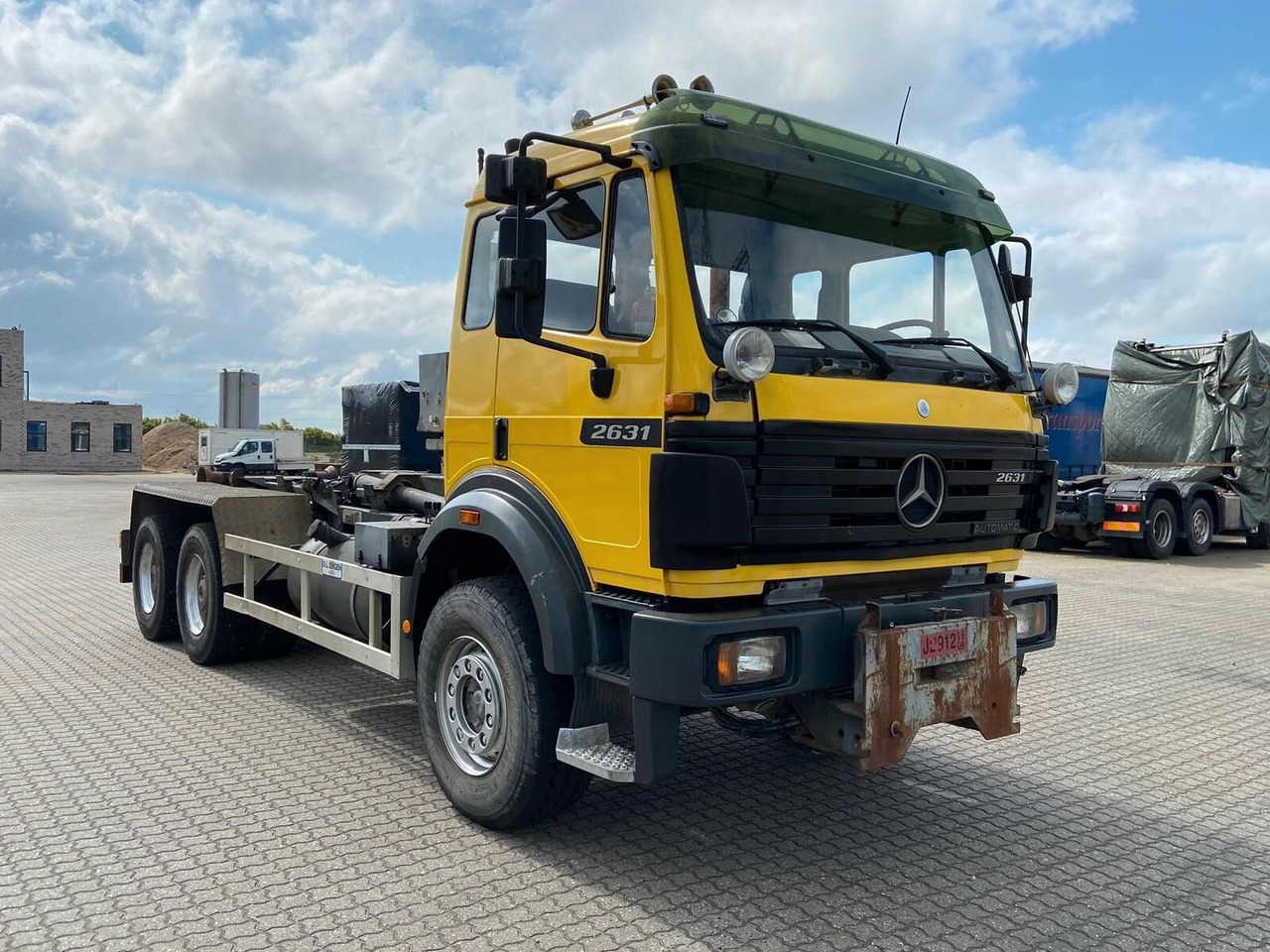 Mercedes-Benz SK II 2631 6x4 SK II 2631 6x4, Winterdienstausstattung - Hook lift truck: picture 5 Mercedes-Benz SK II 2631 6x4 SK II 2631 6x4, Winterdienstausstattung - Hook lift truck: picture 5