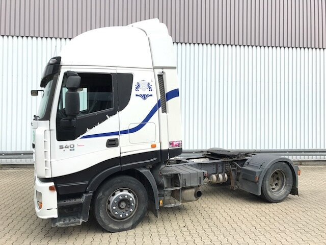 Tractor unit Stralis AS440S45 T/P 4x2 ONLY FOR SPAREPARTS!!! Stralis AS440S45 T/P 4x2 ActiveSpace: picture 12