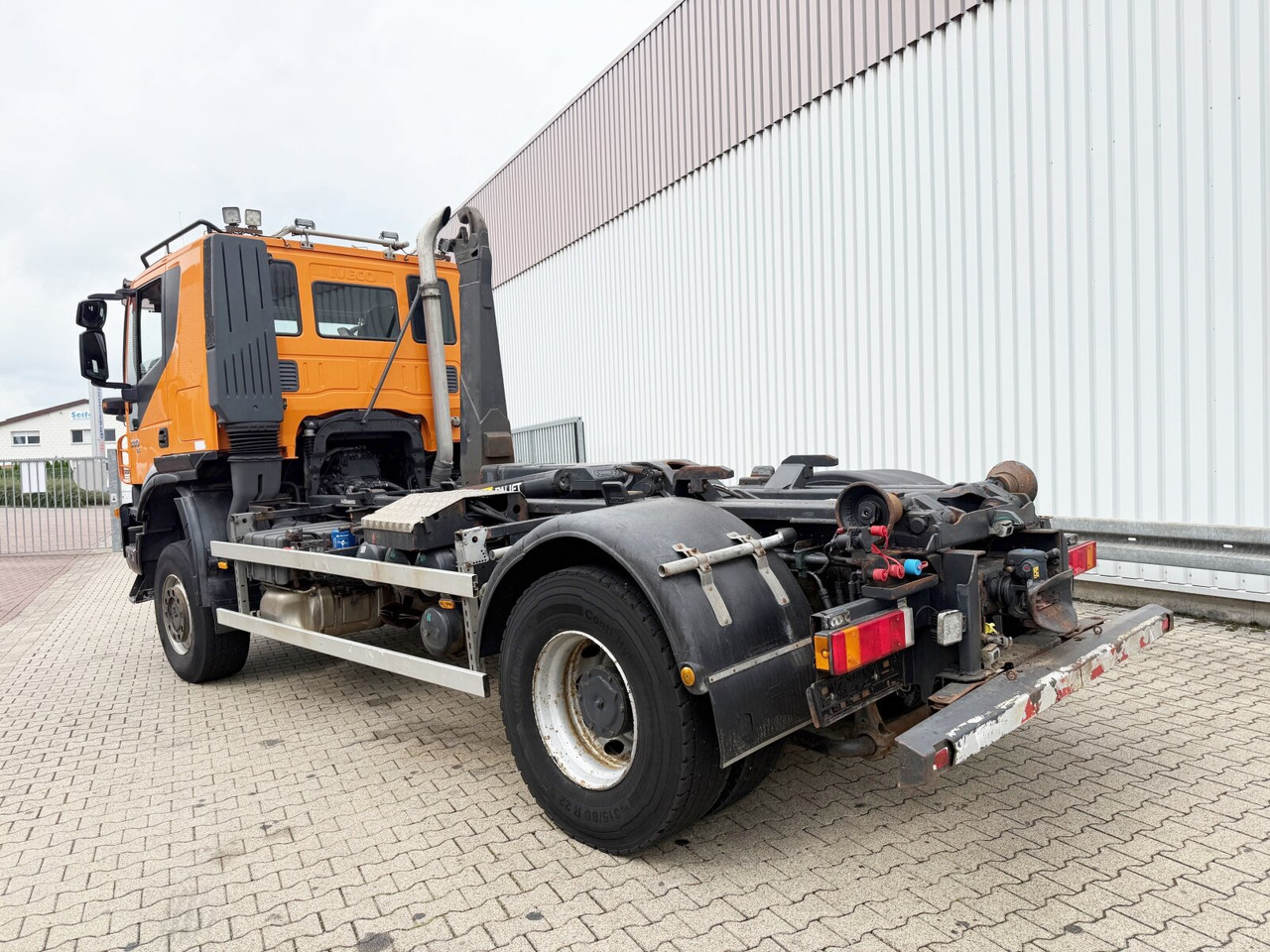 Hook lift truck Trakker AT190T33W/P 4x4 Trakker AT190T33W/P 4x4, Winterdienstausstattung: picture 13