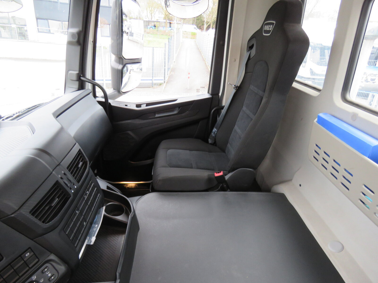 X-Way AD360X40BZ 8x4 X-Way AD360X40BZ 8x4, Stetter 8/9m³ - Concrete mixer truck: picture 4 X-Way AD360X40BZ 8x4 X-Way AD360X40BZ 8x4, Stetter 8/9m³ - Concrete mixer truck: picture 4