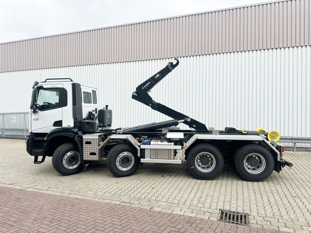 New Hook lift truck X-Way AD360X48Z 8x4 X-Way AD360X48Z 8x4, Motorabtrieb, Navi, Schub-Knick: picture 13