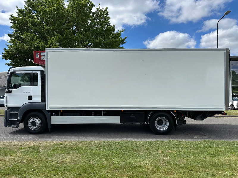 MAN TGS 18.360 FRIGOBLOCK FK25 MULTITEMP + LIFT / LADEBORDWAND 2000 KG + EURO 6 + AIRCO - Refrigerator truck: picture 2 MAN TGS 18.360 FRIGOBLOCK FK25 MULTITEMP + LIFT / LADEBORDWAND 2000 KG + EURO 6 + AIRCO - Refrigerator truck: picture 2