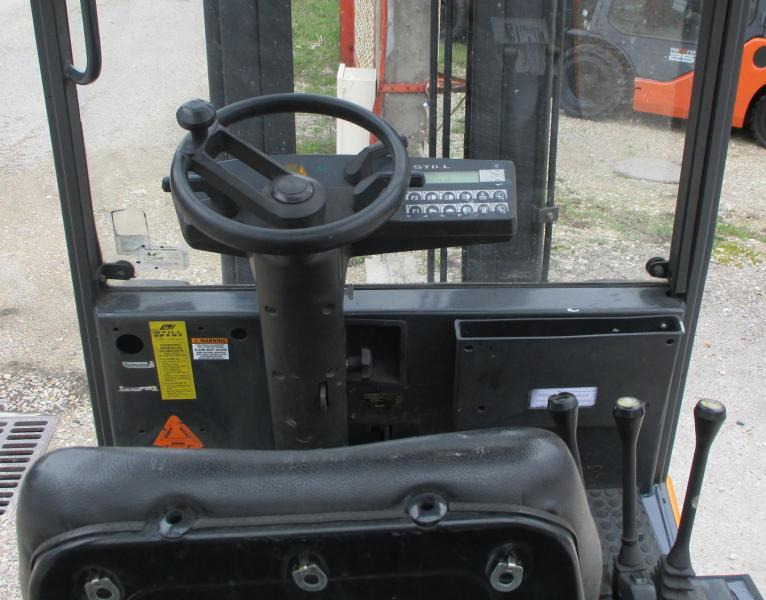 Still R70-20T - LPG forklift: picture 3 Still R70-20T - LPG forklift: picture 3