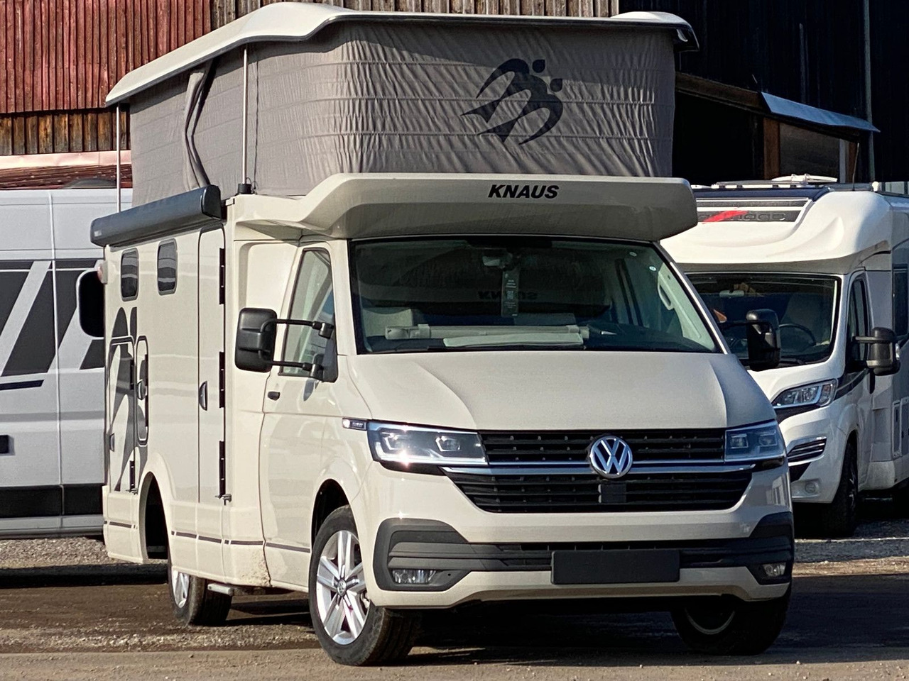 Knaus Tourer CUV 500 MQ CUVISION ohne Slide Bett - Semi-integrated motorhome: picture 1 Knaus Tourer CUV 500 MQ CUVISION ohne Slide Bett - Semi-integrated motorhome: picture 1