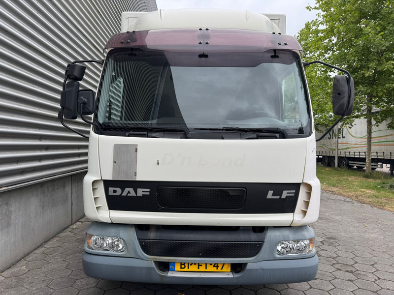 DAF LF 45.150 / Manual / Euro 3 / Tail Lift / TUV: 2-2026 / NL truck - Box truck: picture 5 DAF LF 45.150 / Manual / Euro 3 / Tail Lift / TUV: 2-2026 / NL truck - Box truck: picture 5