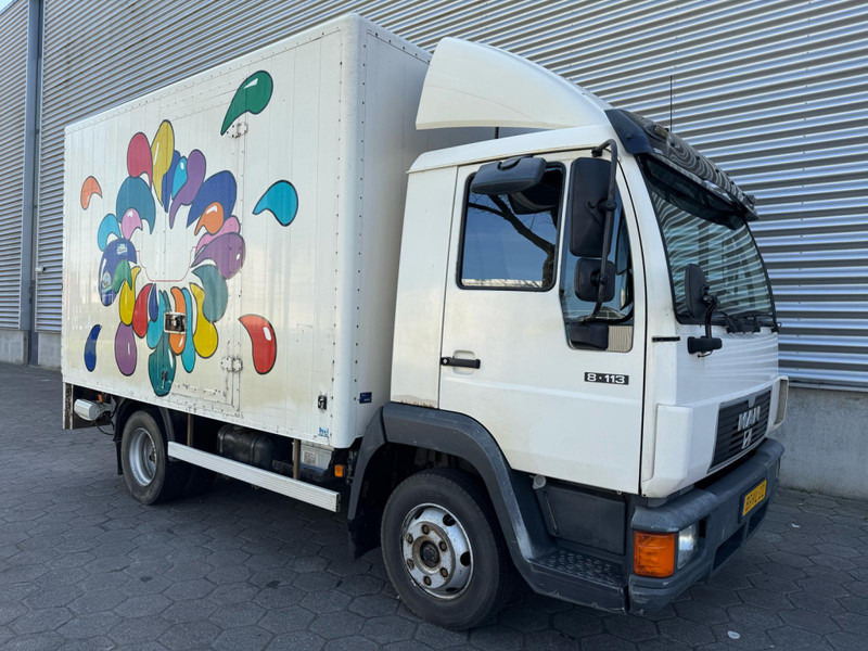 MAN 8.113 / Tail Lift / Manual / TUV: 11-2025 / NL Truck - Box truck: picture 2 MAN 8.113 / Tail Lift / Manual / TUV: 11-2025 / NL Truck - Box truck: picture 2