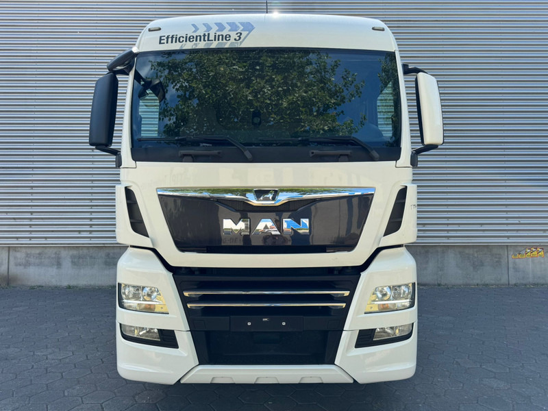 MAN TGX 18.500 XLX / Intarder / Roof Klima / 2 Tanks - Tractor unit: picture 4 MAN TGX 18.500 XLX / Intarder / Roof Klima / 2 Tanks - Tractor unit: picture 4