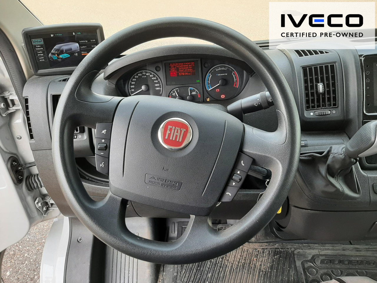 FIAT e-Ducato L2H2 teilverglast (47-kWh) - Panel van, Electric van: picture 4 FIAT e-Ducato L2H2 teilverglast (47-kWh) - Panel van, Electric van: picture 4