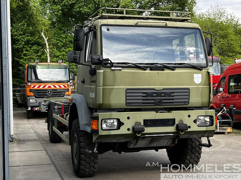 MAN 18.225 LAC 4x4 - Truck: picture 2 MAN 18.225 LAC 4x4 - Truck: picture 2