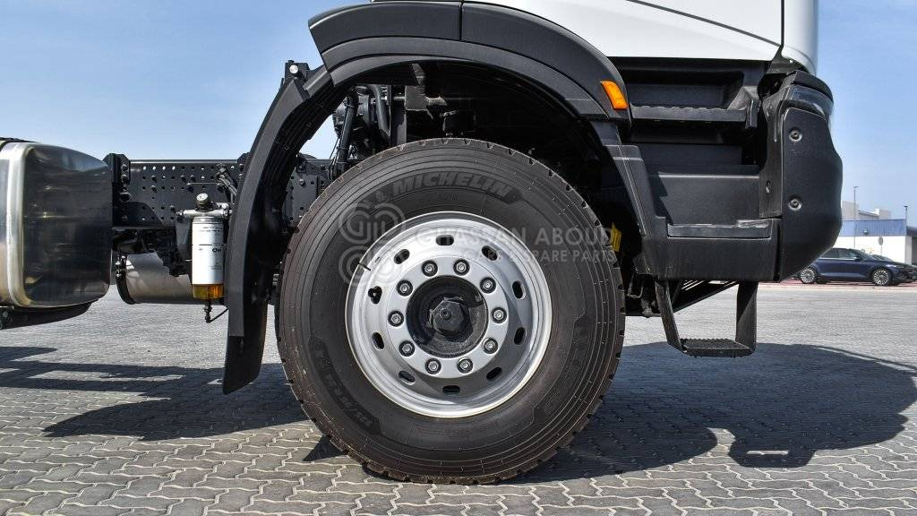 IVECO T-WAY Chassis 6×4 AD380T47H WHEELBASE 4500 MY24 - Cab chassis truck: picture 4 IVECO T-WAY Chassis 6×4 AD380T47H WHEELBASE 4500 MY24 - Cab chassis truck: picture 4