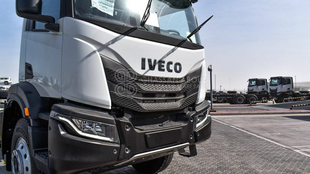 IVECO T-WAY Chassis 6×4 AD380T47H WHEELBASE 4500 MY25 - Cab chassis truck: picture 2 IVECO T-WAY Chassis 6×4 AD380T47H WHEELBASE 4500 MY25 - Cab chassis truck: picture 2