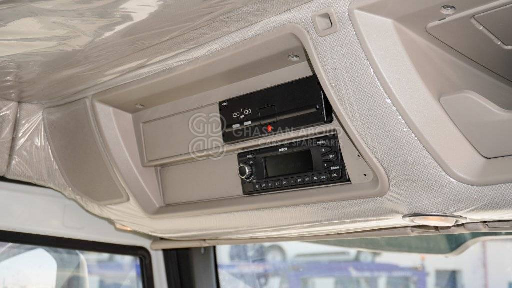 Cab chassis truck IVECO T-WAY Chassis  6×6 AD380T47WH WHEELBASE 4500 MY25: picture 18