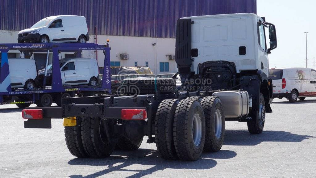Cab chassis truck IVECO T-WAY Chassis  6×6 AD380T47WH WHEELBASE 4500 MY25: picture 6